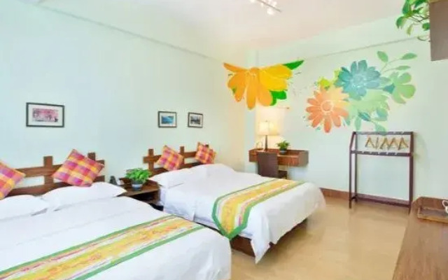 Suiyue Shiguang Inn (Sanya Yalong Bay)