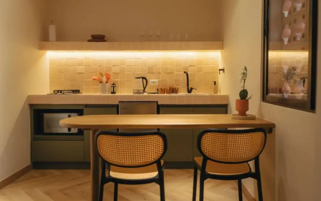 Hotel Botique Roomzz Laureles