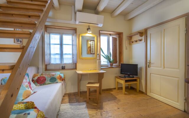 Torre River Apartments -Udine- Independent Entrance