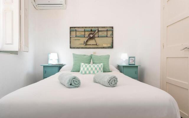 Big Flat In City Center, Up To 12 People
