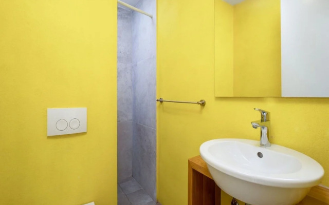 Villa Lola - Four Bedroom Villa With Sea View