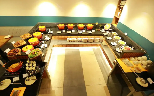 i145 Hotel