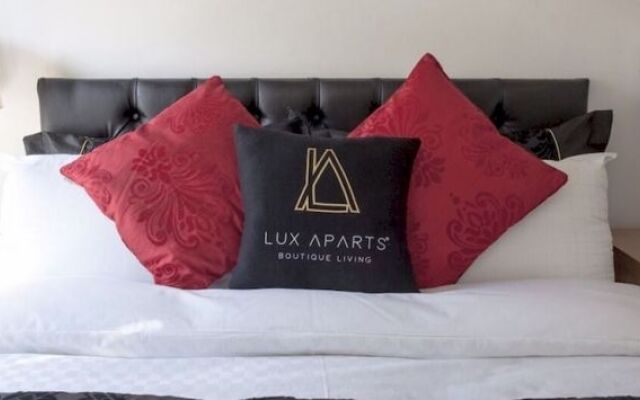 Lux Aparts Huddersfield Central