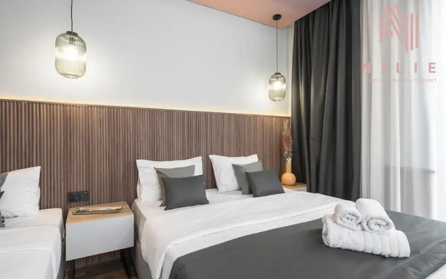 Esther Suites, Nilie Hospitality MGMT