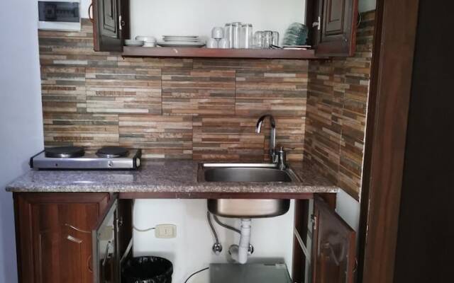 Alfakher Hotel Apartments