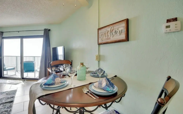 Ocean-view Condo w/ Balcony on Daytona Beach!