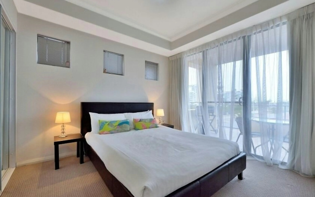 Dolphin Quay Apartments