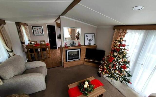 5 Geranium, Holiday Home in Oakdene Forest Park