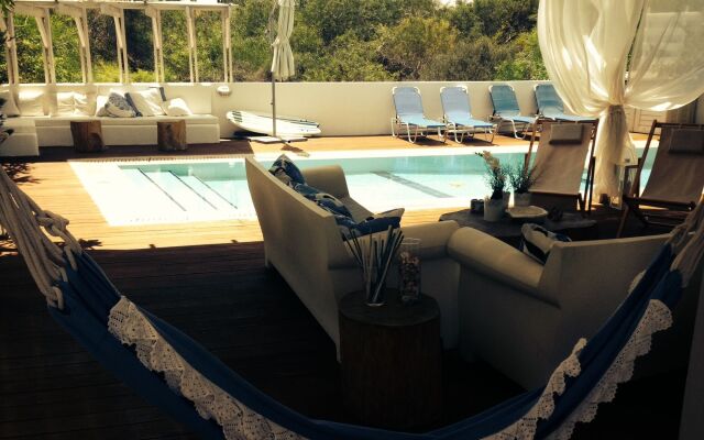 Riverland Villa