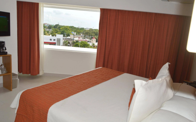Adhara Express Hotel