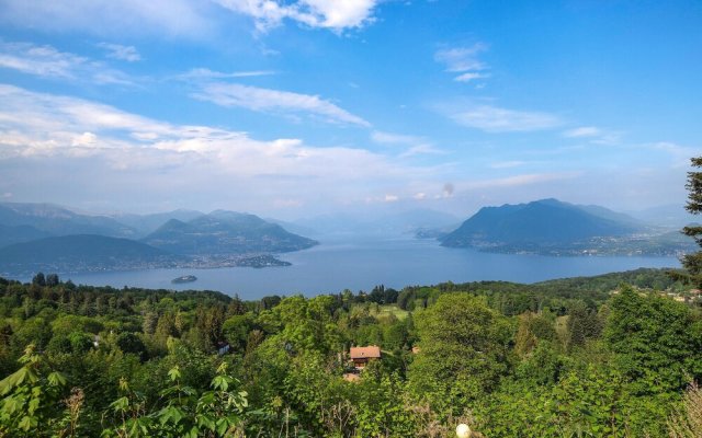 Amazing Apartment in Verbania With Wifi and 1 Bedrooms