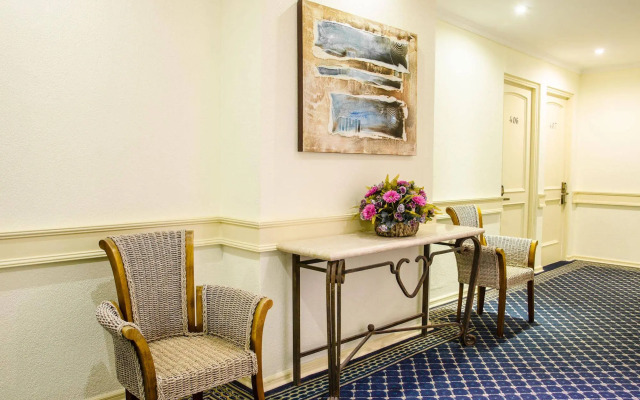 Sunfish Hotel