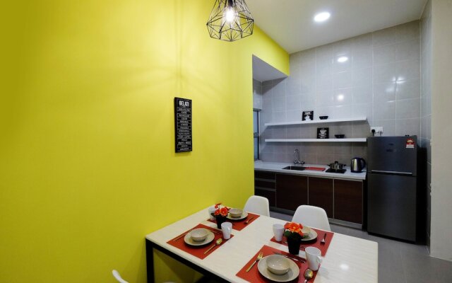 Play Residence at Golden Hills