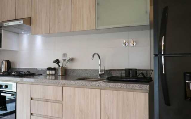 w Fancy 2BR With Balcony in Miraflores