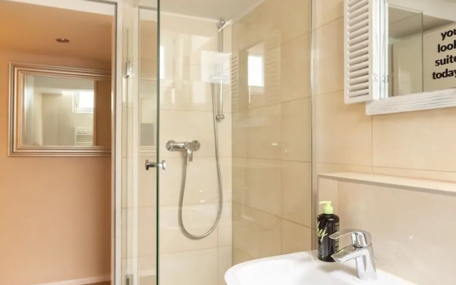 limehome Berlin Florastraße