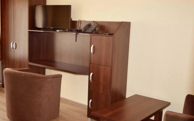 Sting Hotel & Event Palace