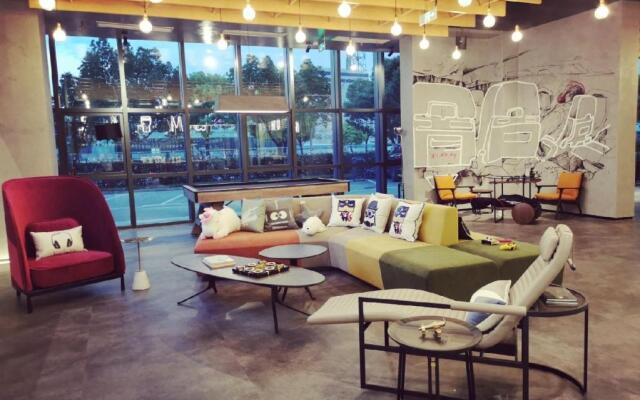 Moxy Shanghai Hongqiao CBD