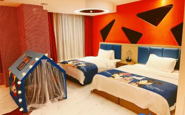 Elong R.YUN Hotel (Xuchang Pangdonglai Angel City)