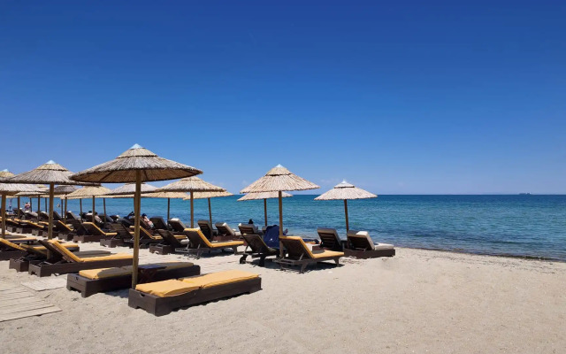 Eona Beach Resort by Greek Pride