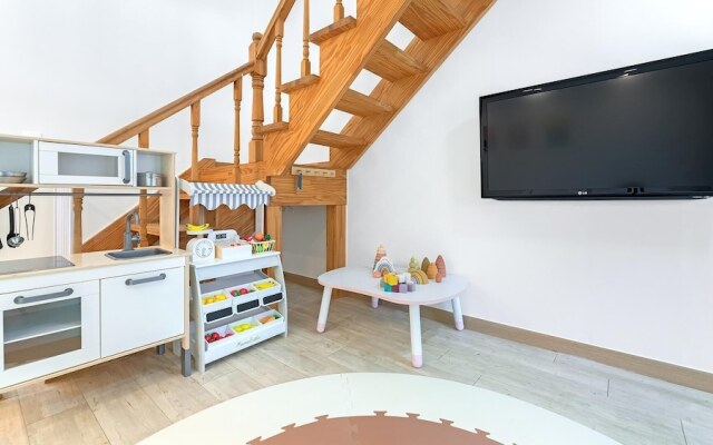 Gapyeong Bom Kids Gajok Spa Pension