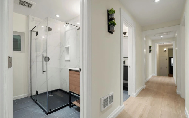 Cozy Private Rooms near SF Transpo