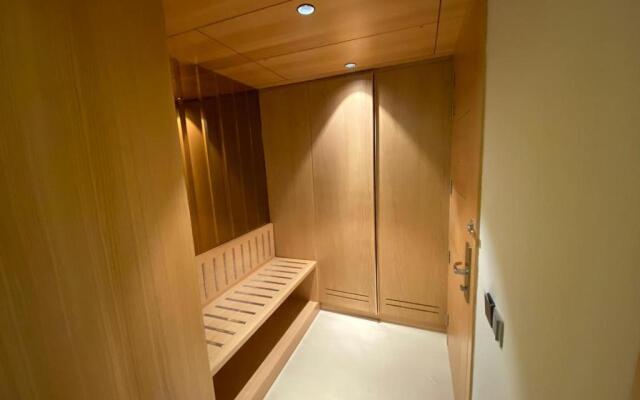 NIRVANA Luxury Hotel l Ludhiana