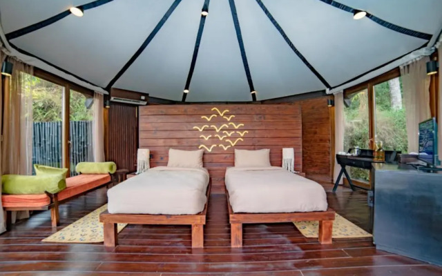 The Pavilions Himalayas Lake View