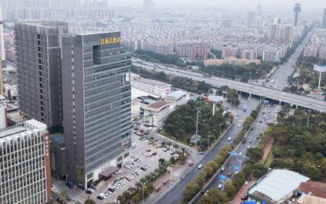 Brandi Hotel