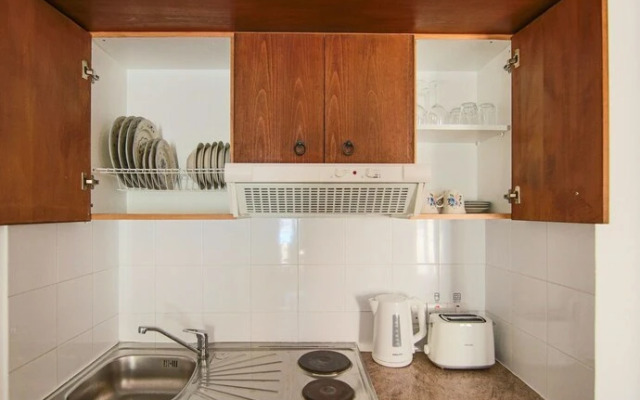 Nicki Resort Cozy Studio Inland View