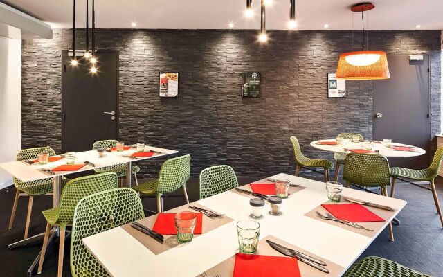 Отель ibis Site du Futuroscope