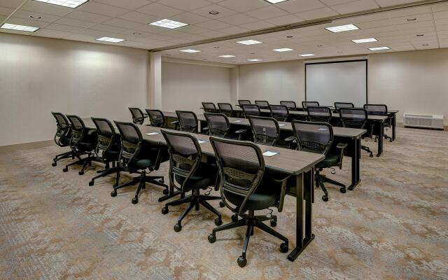 Holiday Inn East Windsor by IHG