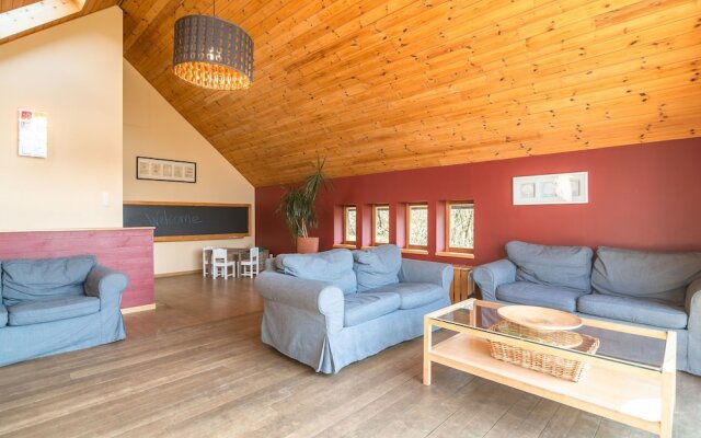 Spacious Chalet in Waimes With Garden