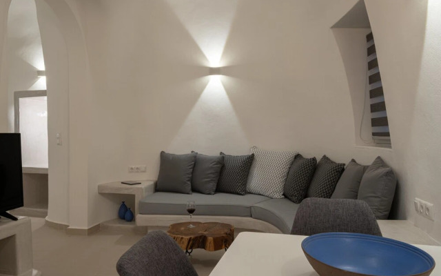 Santoterra Antigua Suites
