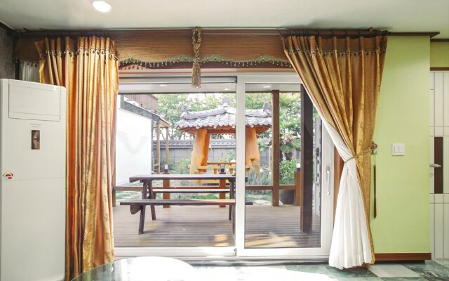 Namhae Alpenoc Beach