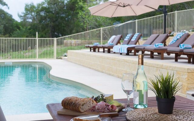Jacaranda Cottages