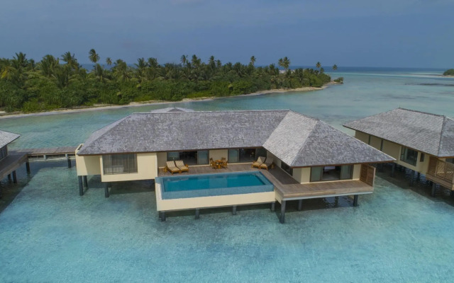 The Residence Maldives at Dhigurah Hotel