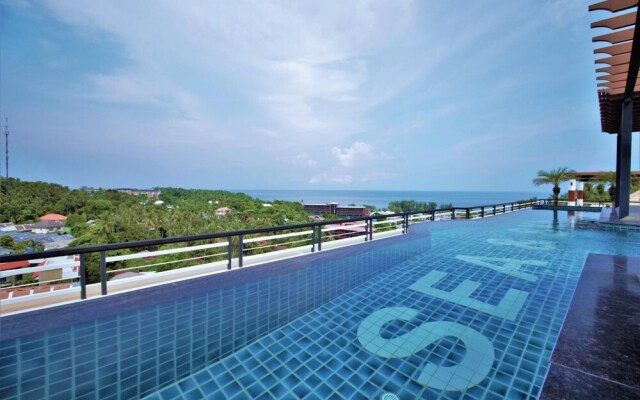 309 10m to the Beach Rooftop Pool Gym Wi-fi Kitchen
