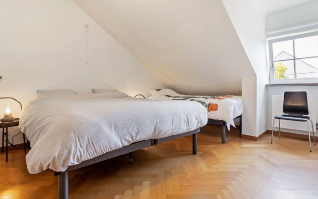 Stylish Villa In Lokeren With Sauna And Various Facilities For Children