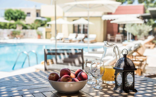 Daphnis Villas