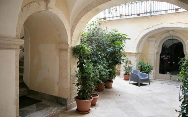 Alagona House
