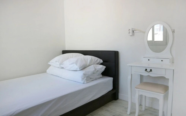 Busan Hill Guest House