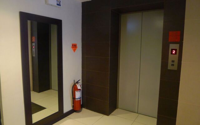 The Studio 18 Residences
