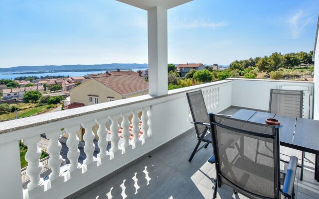 Apartments and Room Danijel