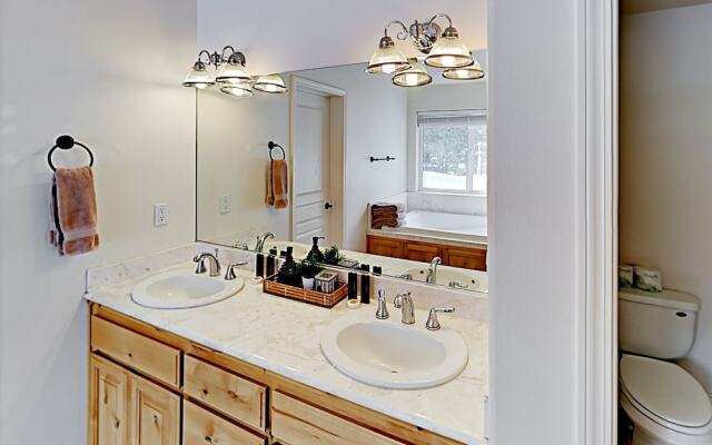 2638 South Lake Tahoe - 3 Br Home
