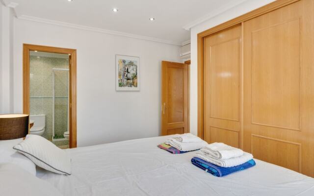 Alluring Villa in Finestrat With Swimming Pool