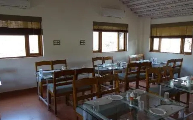 Ali'S Arcadia Resort