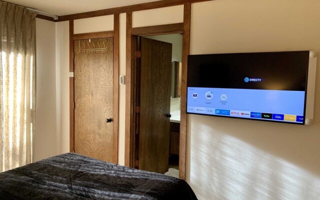 Mammoth S #219 2 Bedroom Condo