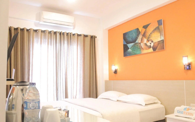 Fastrooms Bekasi Hotel