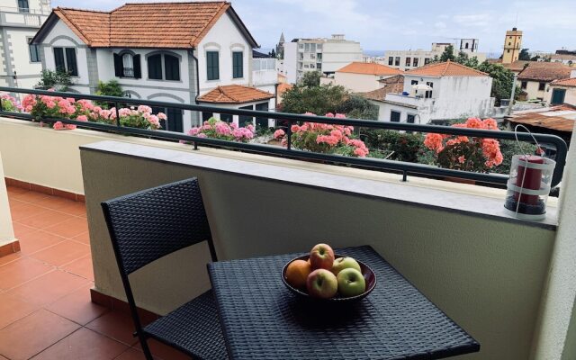 Apartment With one Bedroom in Funchal, With Wonderful City View, Furnished Terrace and Wifi - 7 km From the Beach