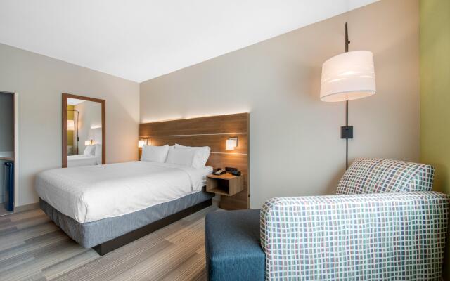 Holiday Inn Express & Suites Alachua - Gainesville Area by IHG